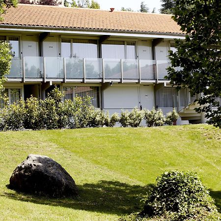 Kyriad Lyon Sud Sainte Foy Exterior photo