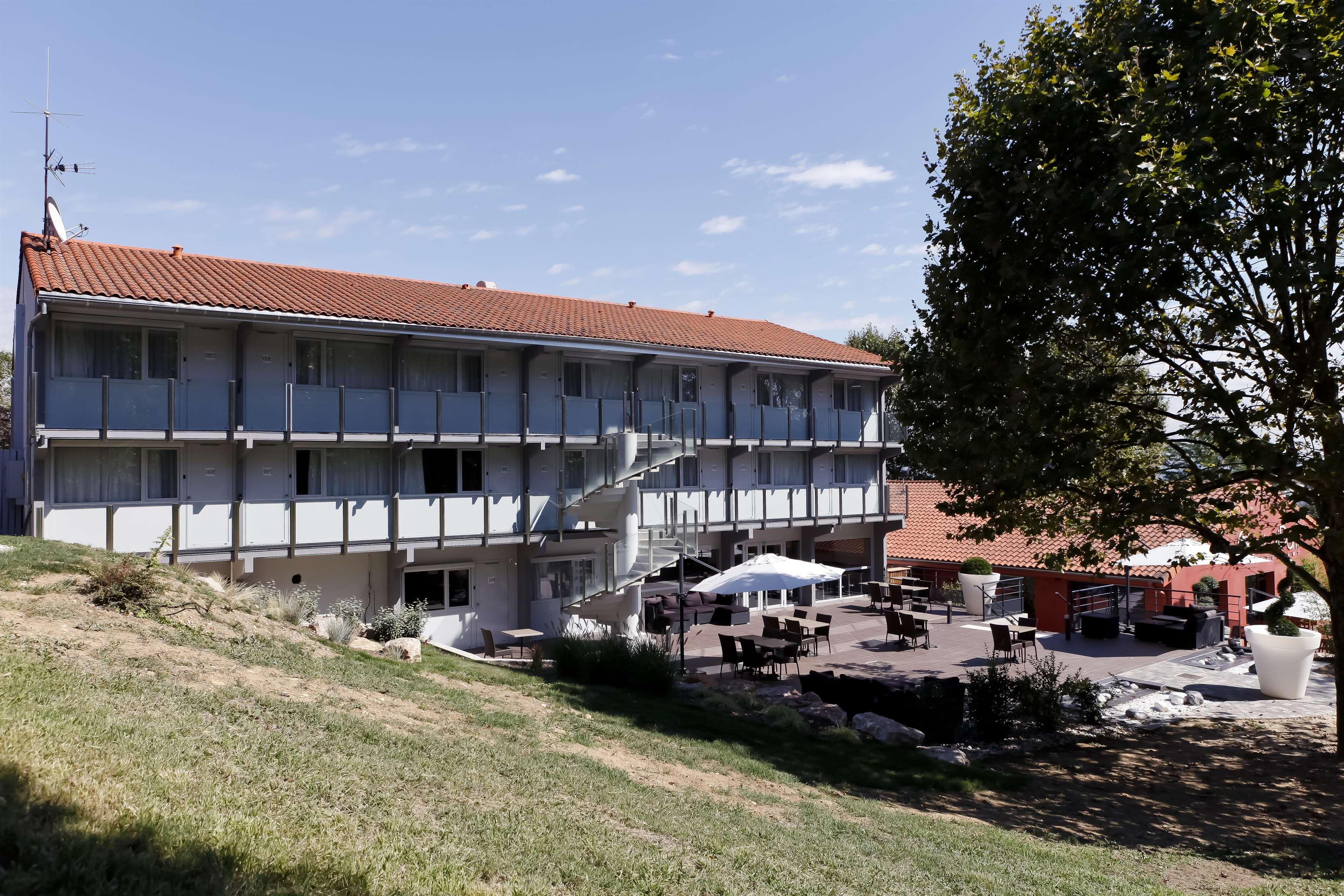 Kyriad Lyon Sud Sainte Foy Exterior photo